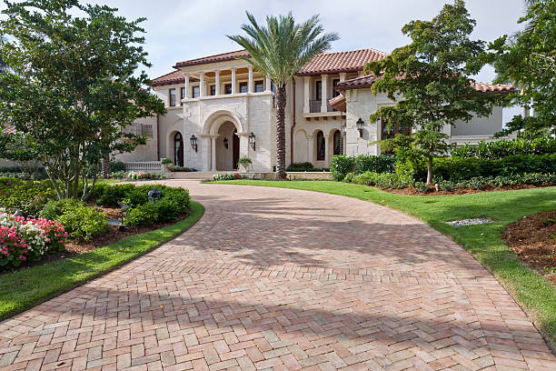 Best Driveway Paving Contractor  in Bethesda, OH